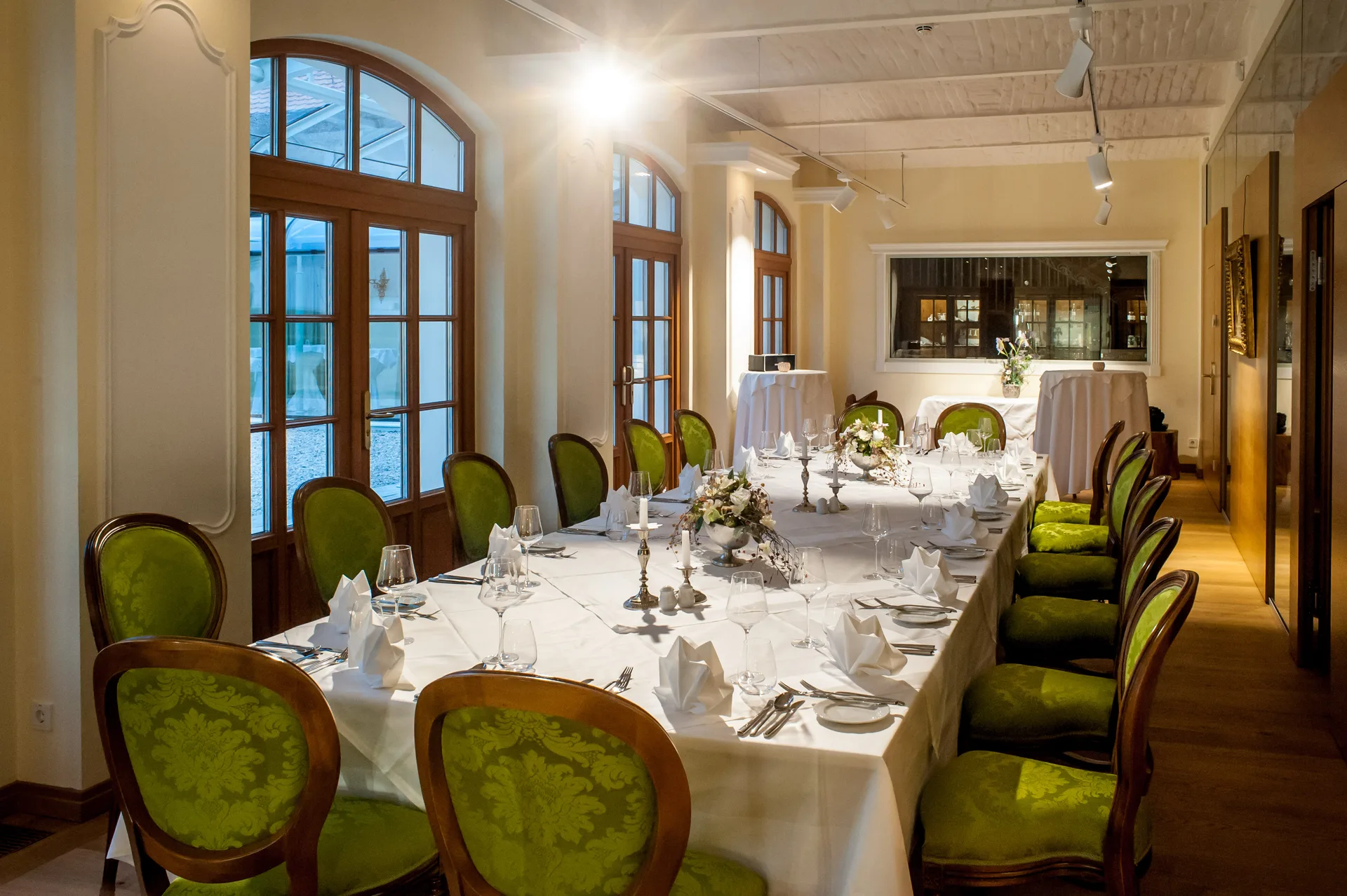Salon Edelstein in Schloss Thalheim