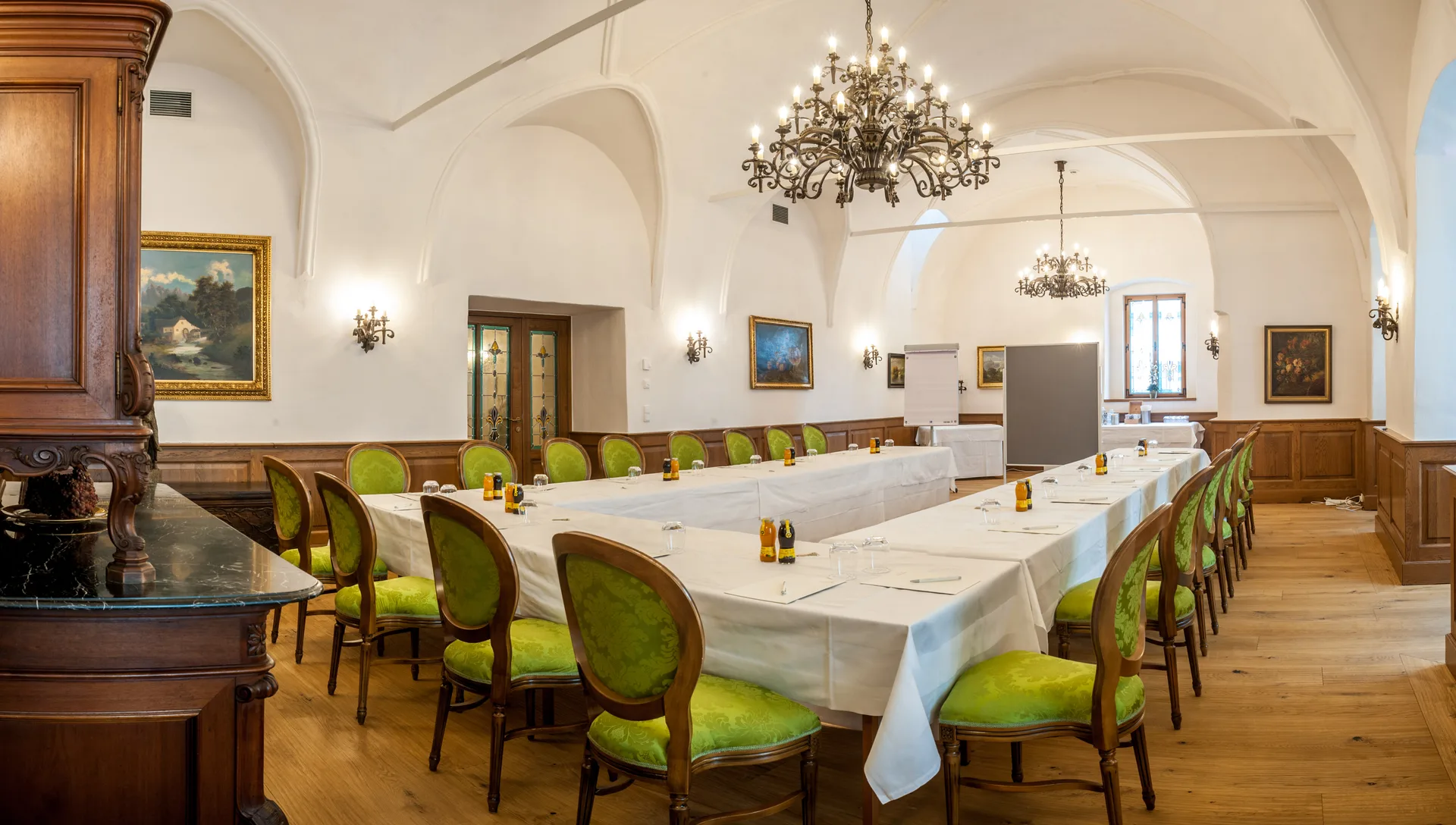 Restaurant Zum Weisser Ritter in Schloss Thalheim